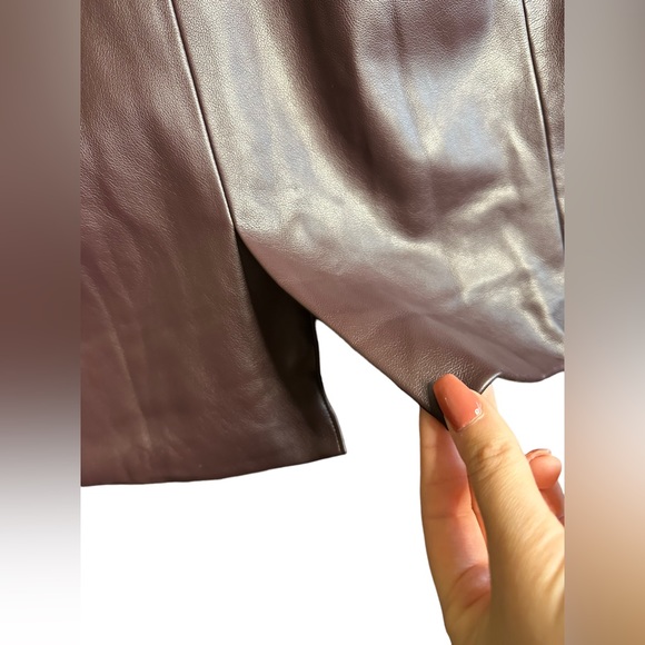 NEW Blank NYC Plum Bare Essentials Blazer Faux Leather Size Medium - Picture 12 of 13
